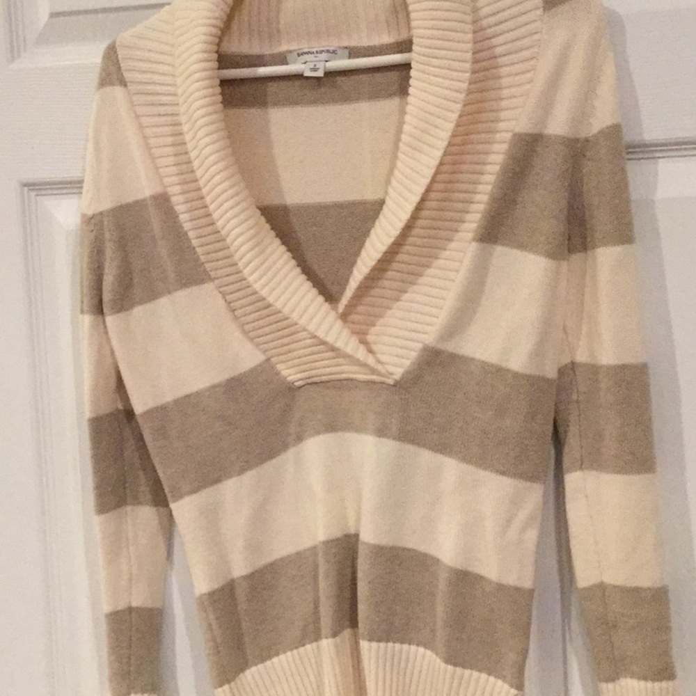Banana Republic sweater